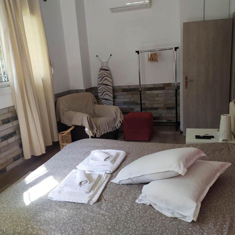Premiumguestkifisia Apartment Athens Luaran gambar